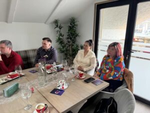 Accesul la bani, mai important decât banii în sine: Smart Business Café, o nouă inițiativă pentru antreprenorii din Botoșani