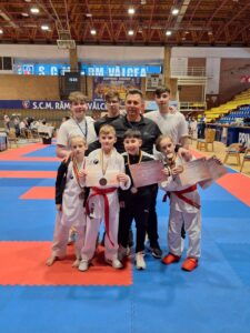 Elevii de la CSS Botoșani, în top la Campionatul Național de Karate Shotokan Tradițional WSF 2025