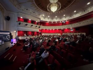 BCR și Camera de Comerț: soluții de finanțare și dezvoltare pentru firmele din Botoșani. ”„Ține-te de plan, vei reuși!””
