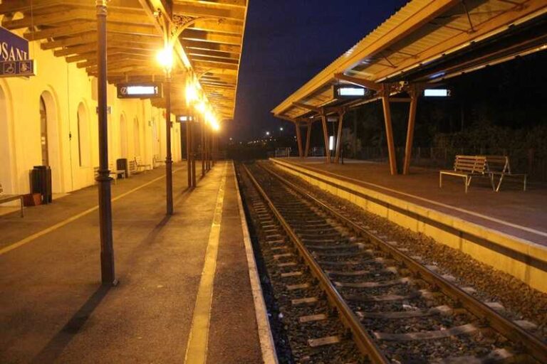 Se anulează trenul Botoșani-Suceava Nord și retur, alături de alte zeci de linii