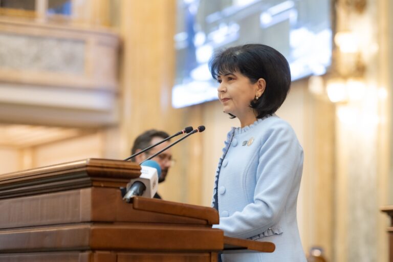Comunicat de presă: De la tribuna Senatului, Doina Federovici cere soluții pentru deblocarea finanțării proiectului Nova Apaserv