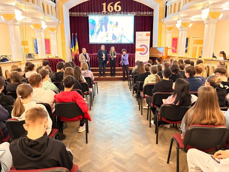 Elevii de la ”Eminescu” și ”Laurian” pot câștiga câte 1200 de euro în programul Ora de Banometrie