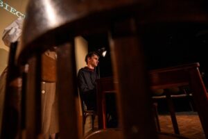 Teatrul „Mihai Eminescu” deschide Sala Studio cu un spectacol-document despre Mugur Călinescu