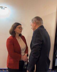 VIDEO Cutremur politic la Botoșani: Valeriu Iftime anunță că are oferte să plece din PNL 3 VIDEO Cutremur politic la Botoșani: Valeriu Iftime anunță că are oferte să plece din PNL