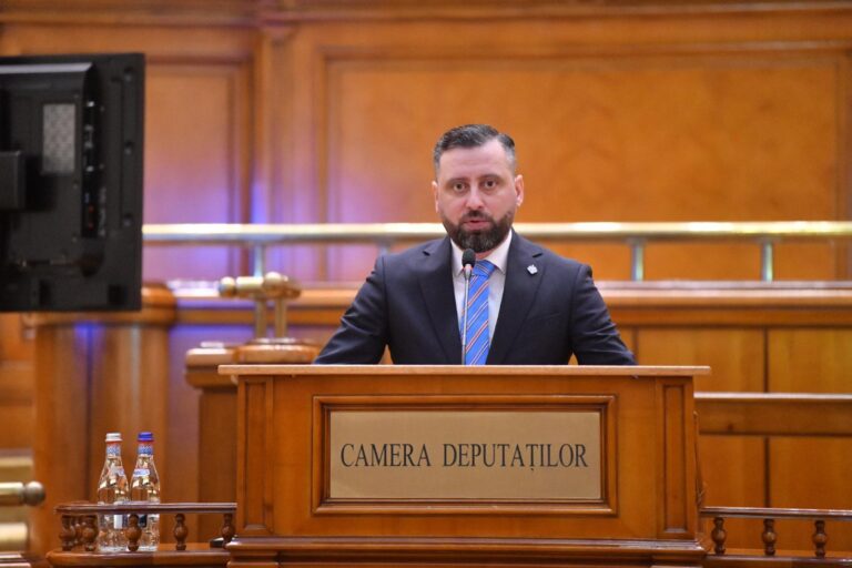 Deputatul Alexandru Moiseev avertizează: „O criză politică ar însemna dobânzi mai mari și investiții pierdute”