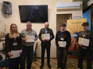 Botoșaniul vorbește: Toastmasters a desemnat reprezentanții pentru competițiile regionale
