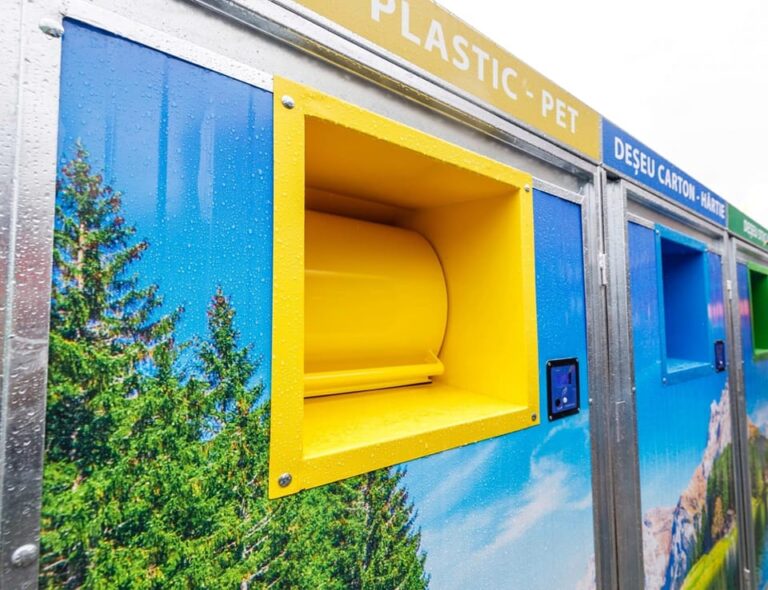 Adio, ghene clasice! 7,7 milioane euro fonduri europene pentru 200 de insule ecologice digitalizate în Botoșani