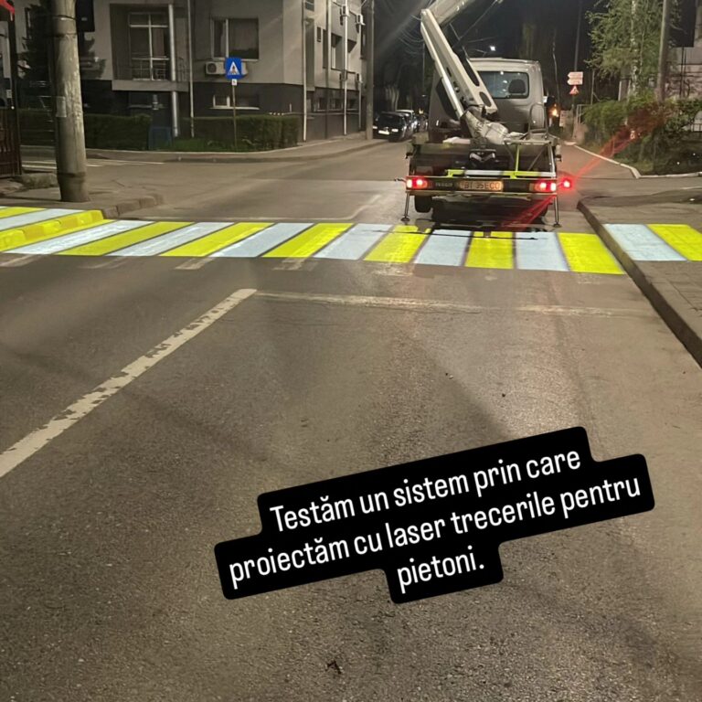 Teste în Botoșani: Cosmin Andrei prezintă sistemul laser de marcare a zebrelor Teste în Botoșani: Cosmin Andrei prezintă sistemul laser de marcare a zebrelor