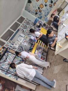 CJRAE Botoșani, proiect european de consiliere a părinților: patru specialiști au studiat metode inovatoare în centre pentru copii supradotați și școli de adulți