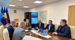 Iftime și Bursuc, alături de cinci primari, au semnat documentul care pune bazele dezvoltării economice a județului Botoșani