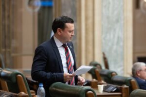 Cătălin Silegeanu: „Guvernul Încetișor prelungește șantierul pentru 4 unități medicale din Botoșani”