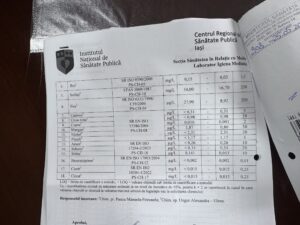 Apa potabilă la Vârfu Câmpului, după 30 de ani. Primarul Ovidiu Domunco: „Am fost amendați de DSP. Singura soluție e magistrala de la Bucecea”