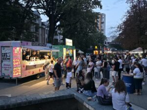 EAT HERE, brandul din spatele Greek Donuts, care a "explodat" la Botoșani și Nibiru, pregătește extindere națională