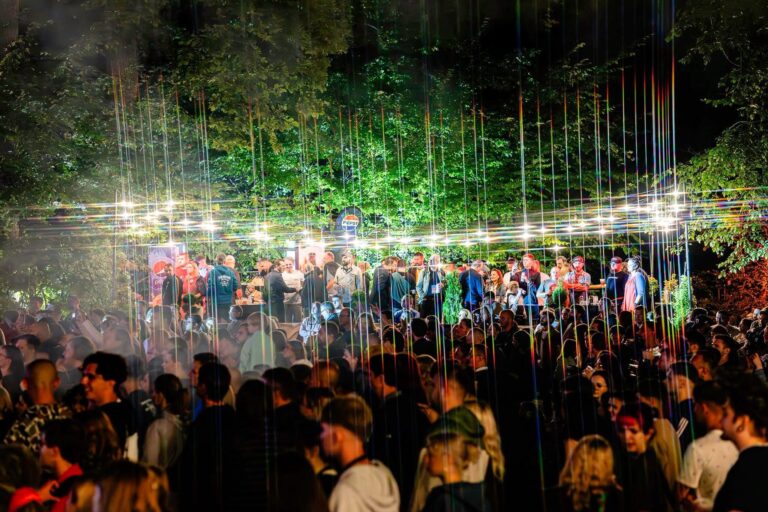 Cel mai nebun festival din Nordul Moldovei începe JOI: 140 de evenimente, 200 de invitați, 4 zile fără somn la Darabani Cel mai nebun festival din Nordul Moldovei începe JOI: 140 de evenimente, 200 de invitați, 4 zile fără somn la Darabani