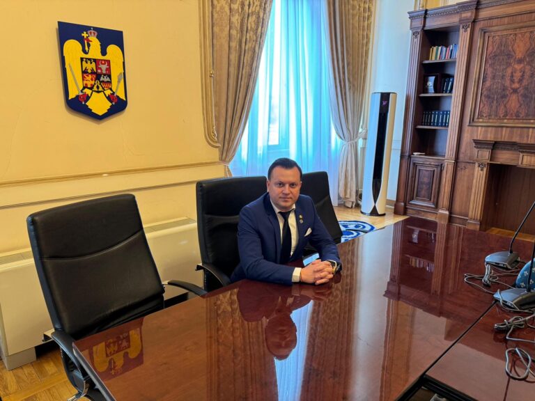Cătălin Silegeanu: Gazele pot ajunge la 100 de euro/MWh chiar când expiră plafonarea facturilor Cătălin Silegeanu: Gazele pot ajunge la 100 de euro/MWh chiar când expiră plafonarea facturilor